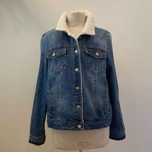 Kensie Jeans Womens Faux Sherpa Trim Jean Jacket/ Size L/ Medium Please Wash